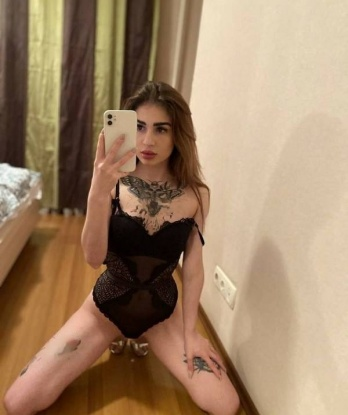 Полина